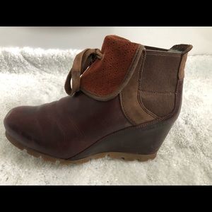 MERRELL Cinnamon Smooth Ankle Boots Size 7.5 M